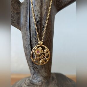 Vintage Avon Mother necklace